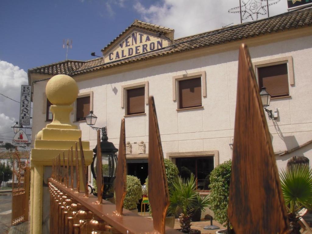 Hotel Restaurante Calderon 아르코스델라프론테라 외부 사진